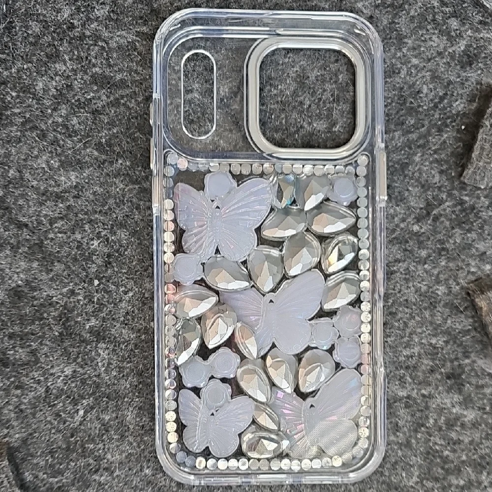 Case for iPhone 17 Pro Max - Silver Rhinestones and Butterflies